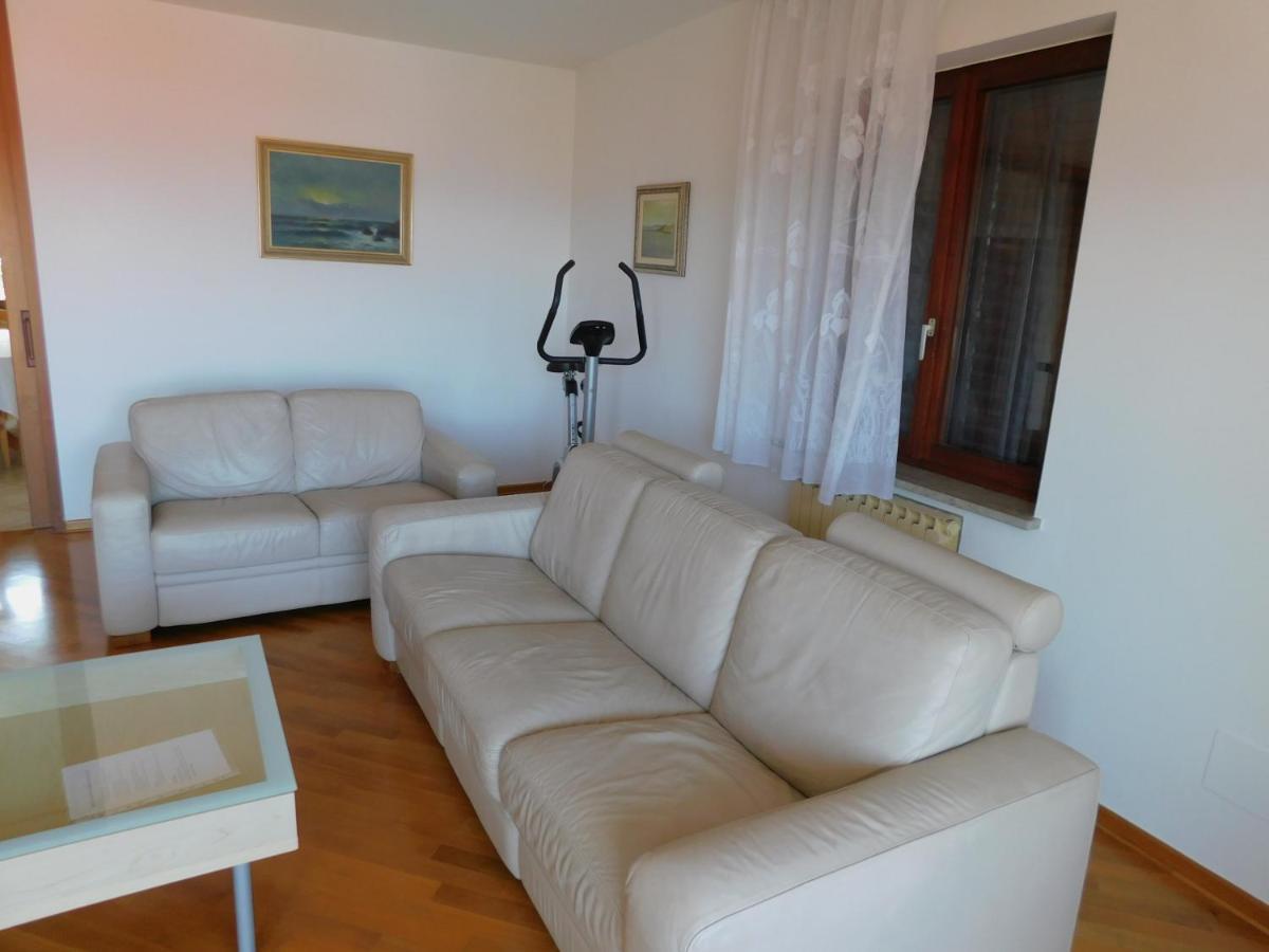 Apartma Mimoza Jagodje Exterior foto